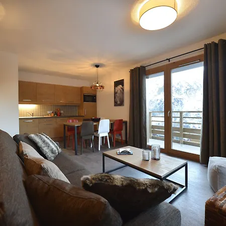Club Mmv Le Coeur Des Loges Aparthotel 4*