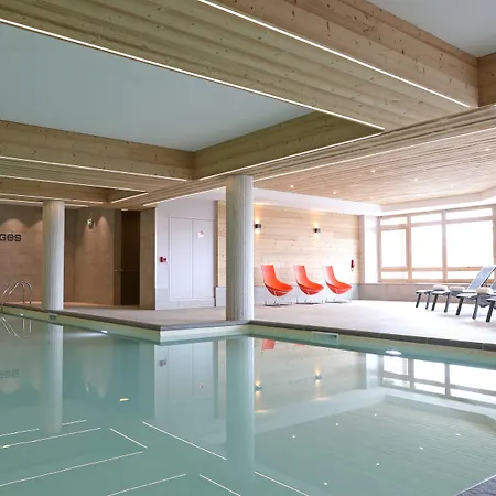 Aparthotel Club Mmv Le Coeur Des Loges 4*