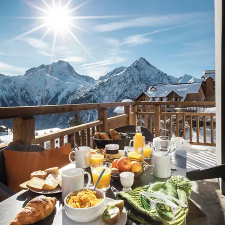 Aparthotel Club Mmv Le Coeur Des Loges 4*